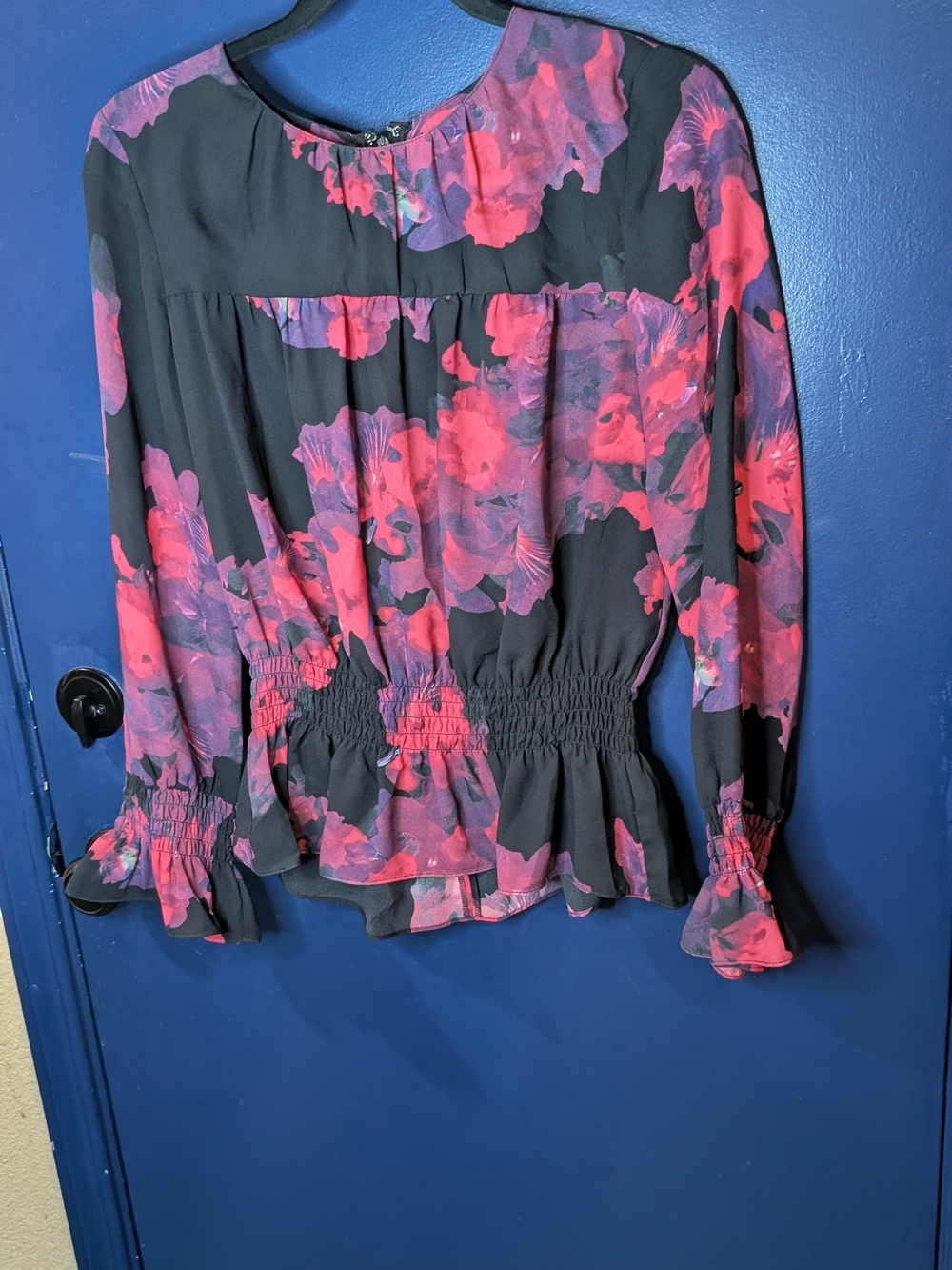 Victor Alfaro Collective Floral Blouse L Smocked Waist